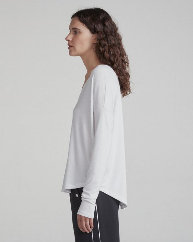 Rag & Bone The Knit Vee Long Sleeve Relaxed Fit White | 37680BIEC